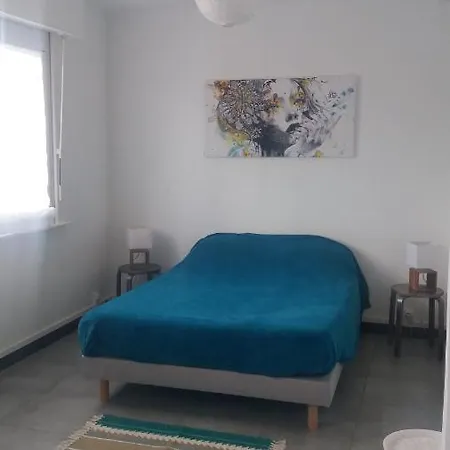 Duplex *